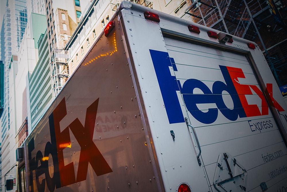 6 Common FedEx Scams Meant to Steal Your Info & Money