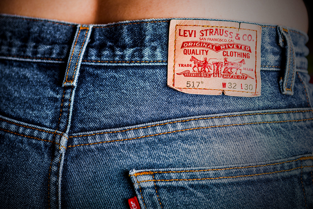 letvægt data Bageri How to Spot Fake Levi's Jeans & Where to Buy Real Ones | Verified.org